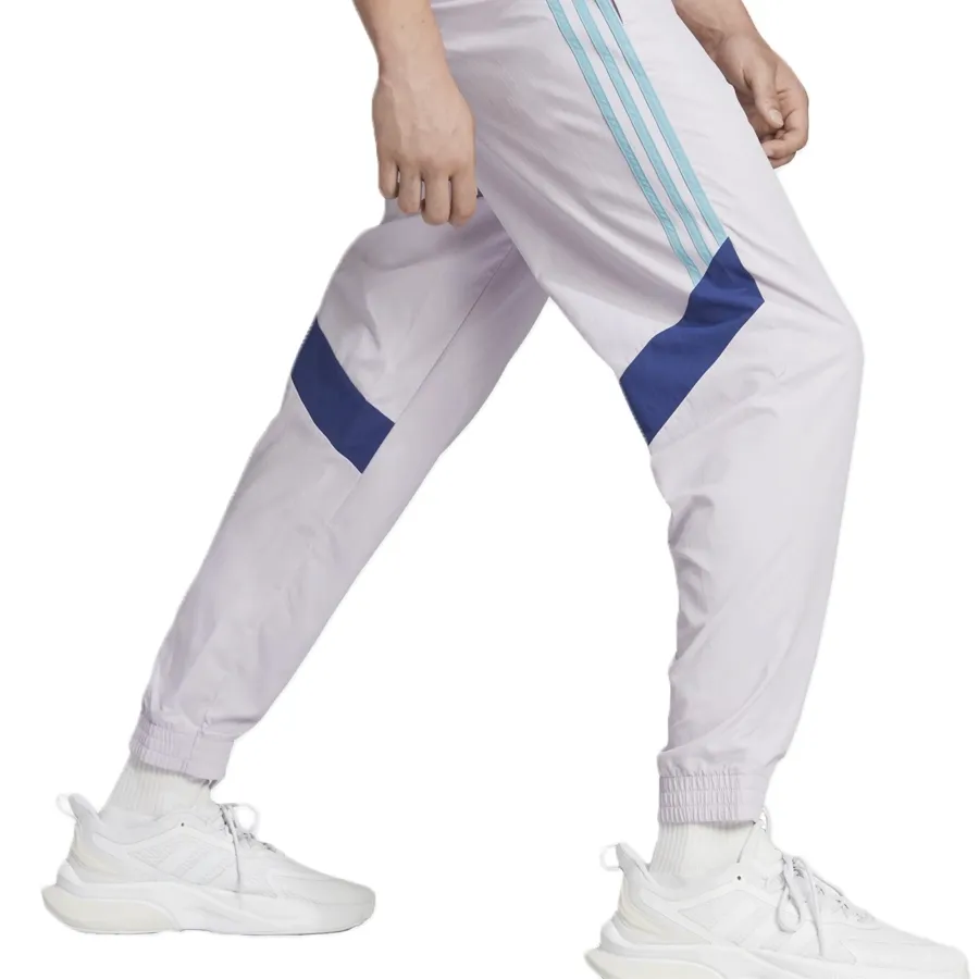 Imagen 4 de 6 de Pantalón adidas Tiro Wov-LILA/CELESTE