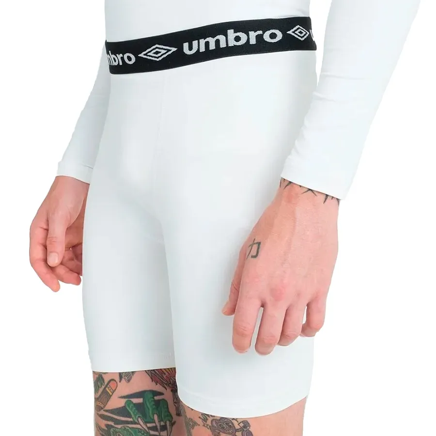 Imagen 1 de 4 de Umbro Bermuda Termina Light-BLANCO