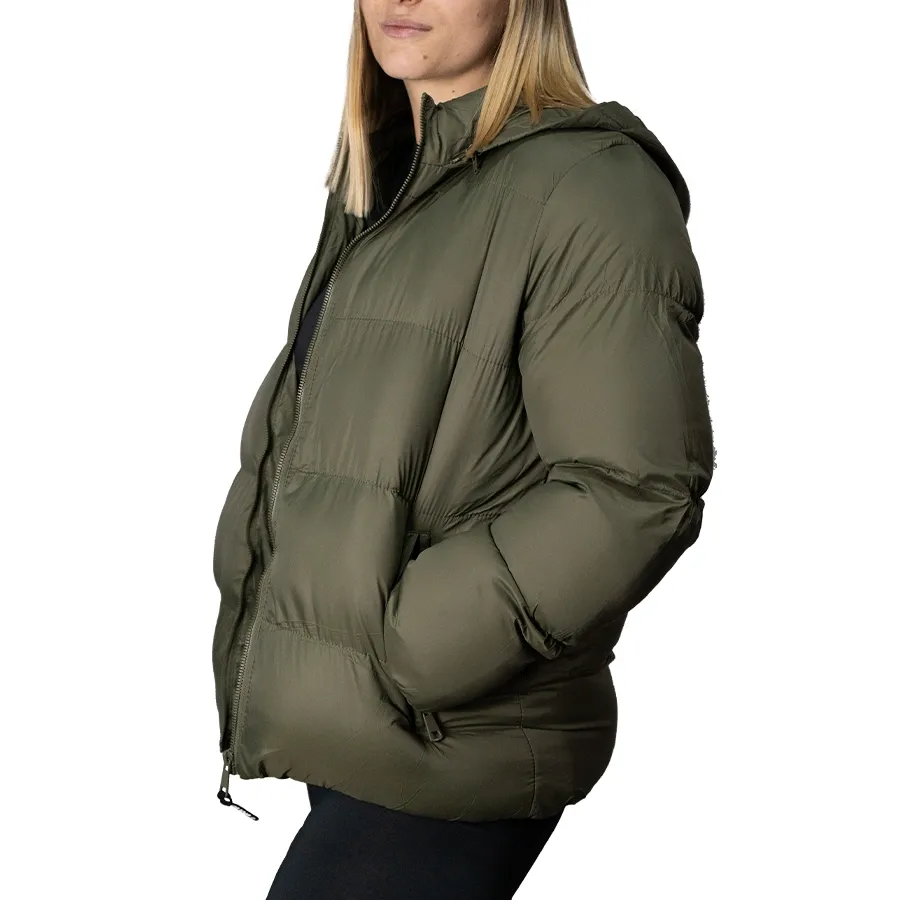 Imagen 1 de 6 de Campera Kamp Short Jacket Padding 25-VERDE MILITAR