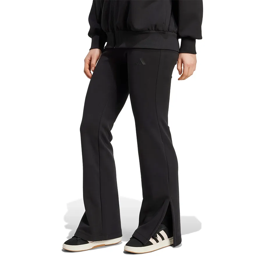 Imagen 0 de 4 de Pantalón adidas Soft Lux Flared-NEGRO