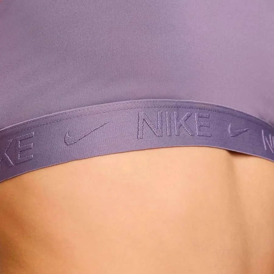 Imagen 3 de 5 de Top Nike Indy Light-Support-LILA