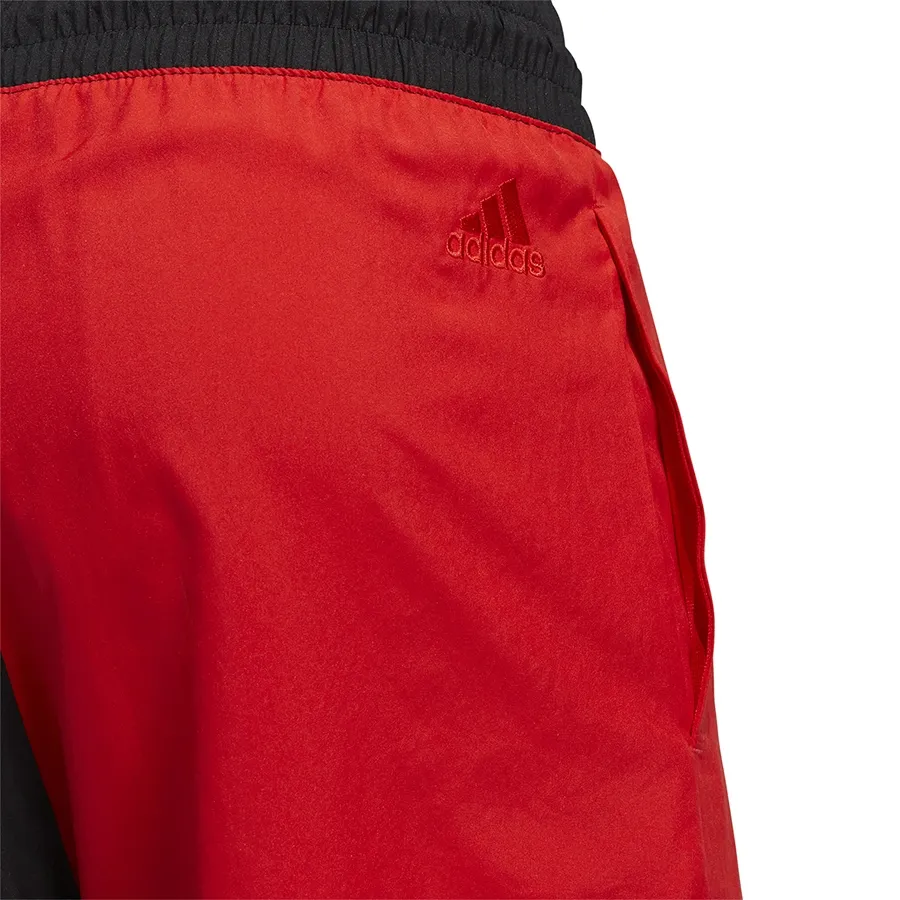 Imagen 3 de 4 de Shorts adidas Basquet-NEGRO/ROJO