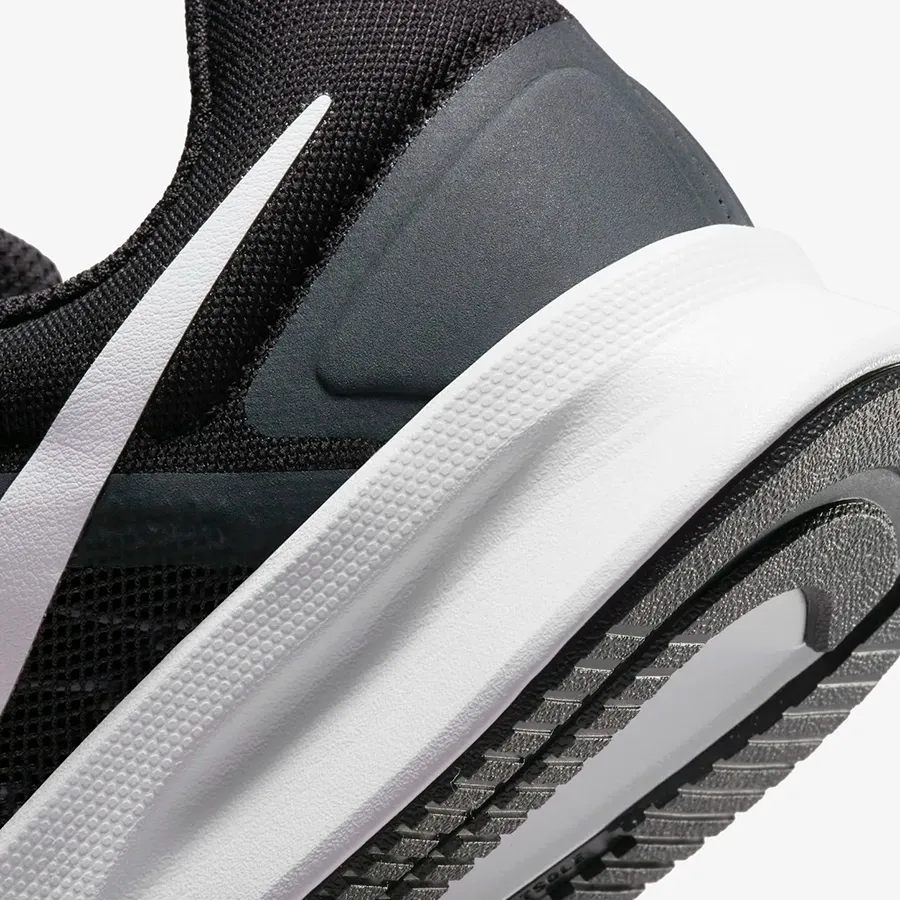 Imagen 6 de 7 de Zapatillas Nike Run Swift 3-NEGRO/BLANCO