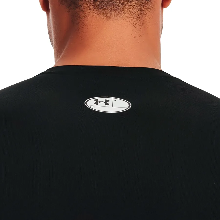 Imagen 2 de 3 de Remera Under Armour HeatGear Armour-NEGRO