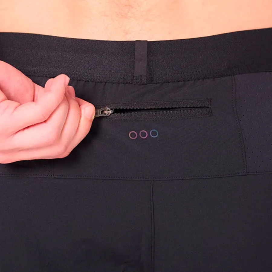 Imagen 2 de 3 de Short Saucony Outpace 7" 2-In-1-NEGRO