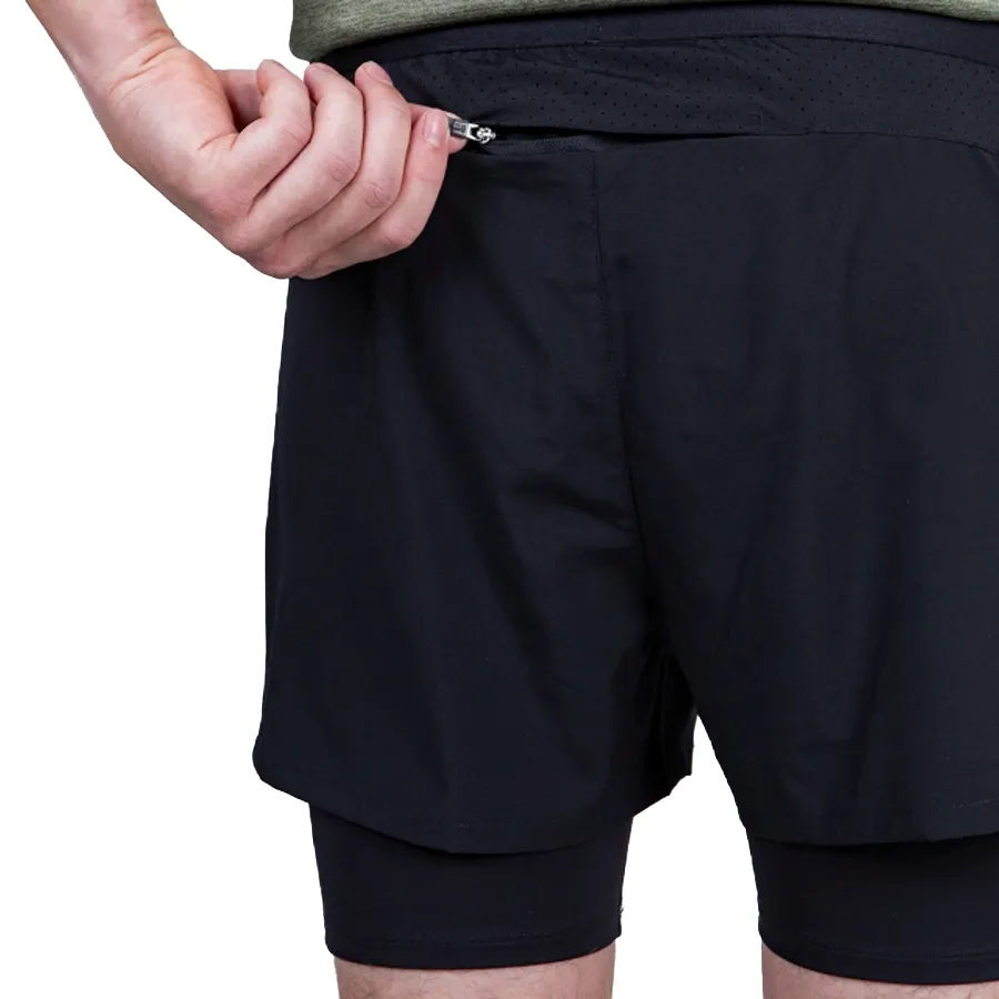 Imagen 2 de 4 de Shorts Saucony Outpace 4" 2 en 1-NEGRO