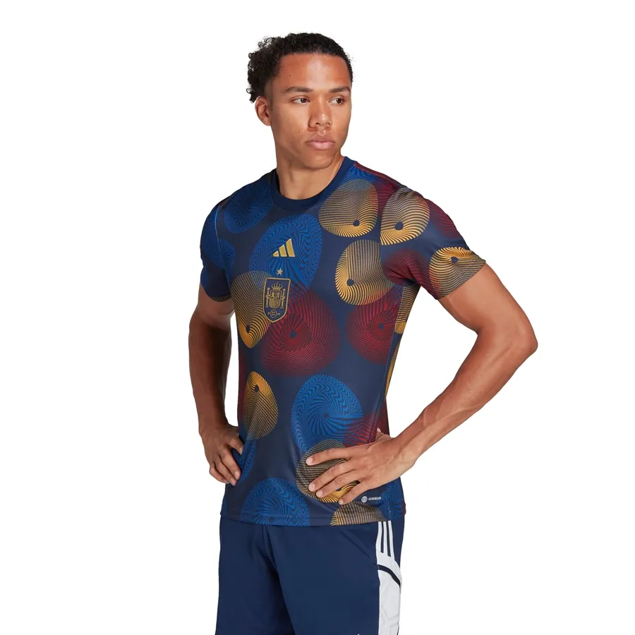 Imagen 2 de 6 de Camiseta adidas Prepartido Selección de España-MARINO/ROJO/AMARILLO