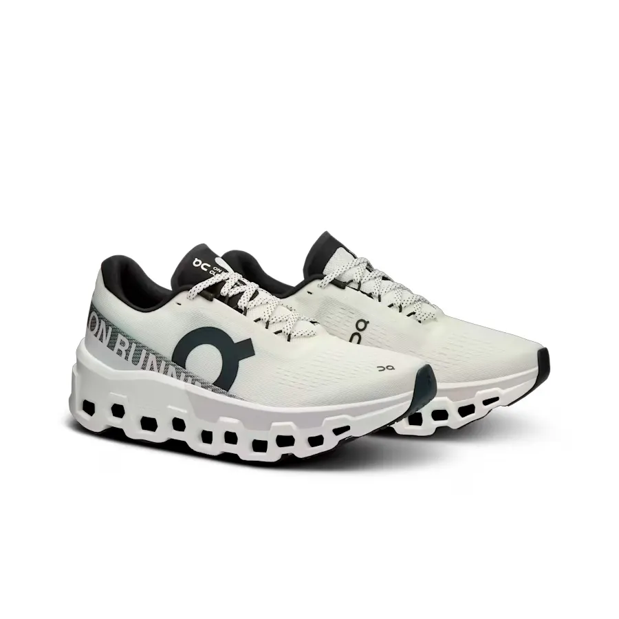 Imagen 1 de 6 de Zapatillas On Cloudmonster 2-HUESO/NEGRO