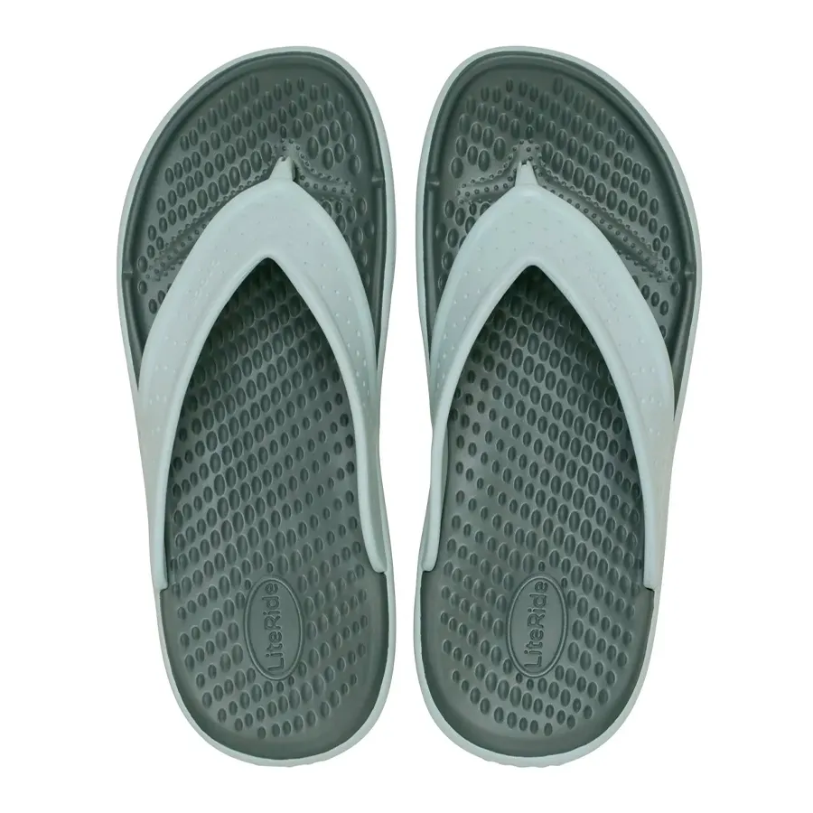Imagen 0 de 5 de Ojotas Crocs Inmotion Flip-GRIS/VERDE