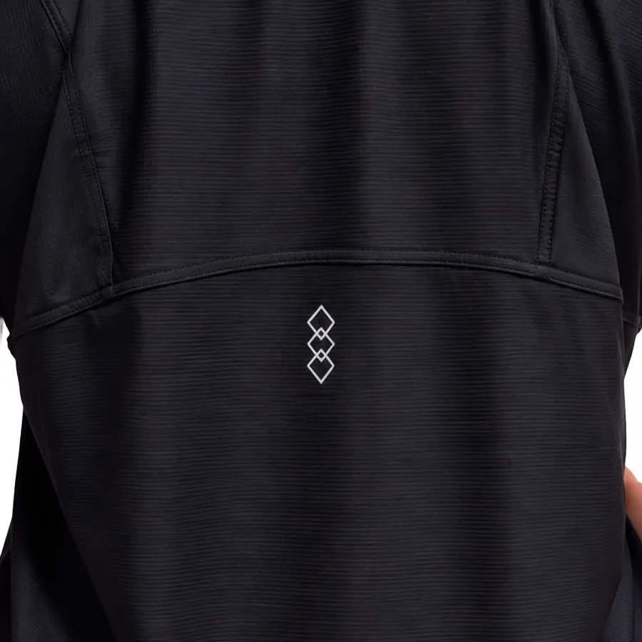 Imagen 2 de 3 de Remera Kamp M/Entera 26-NEGRO