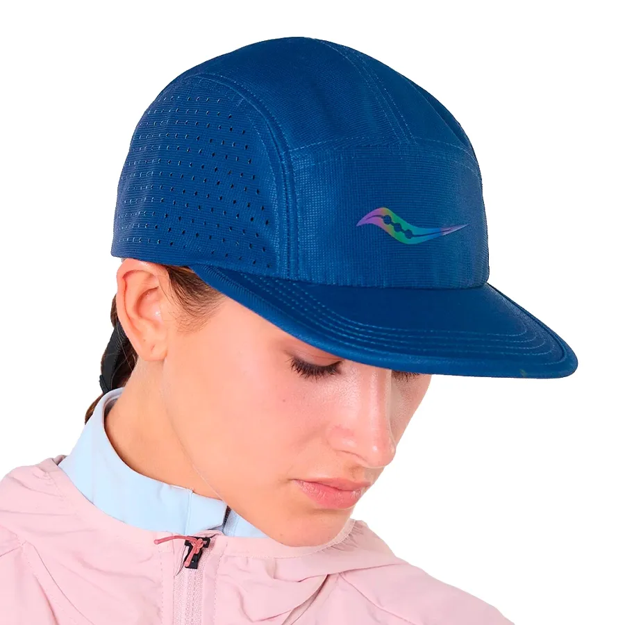Imagen 2 de 4 de Gorra Saucony Fast and Light-AZUL