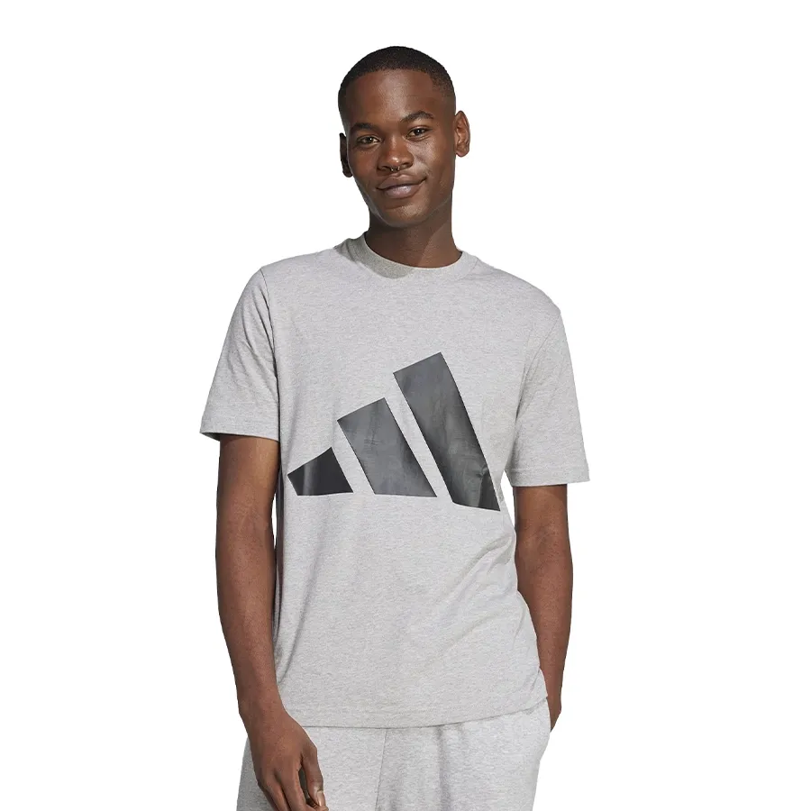 Imagen 0 de 4 de Remera adidas Essentials Big Logo-GRIS/NEGRO