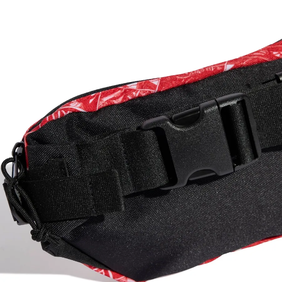 Imagen 4 de 5 de Riñonera Unisex adidas River Plate-ROJO/NEGRO