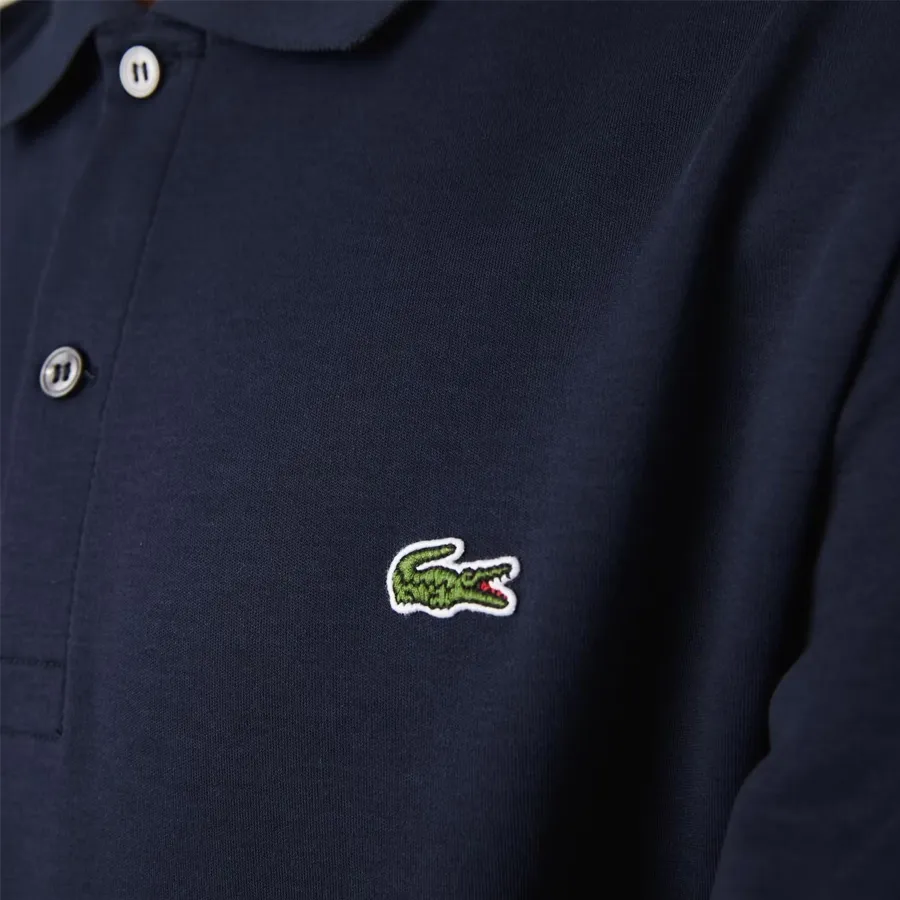 Imagen 2 de 5 de Remera Lacoste Regular Fit-MARINO