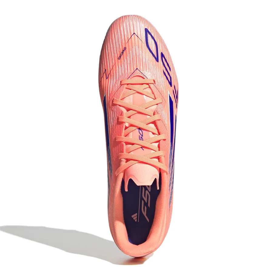 Imagen 3 de 7 de Botines adidas F50 League FG/MG-CORAL/AZUL