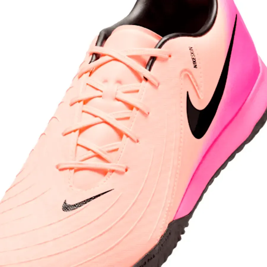 Imagen 4 de 6 de Botines Nike Phantom GX 2 Academy In-CREMA/FUCSIA