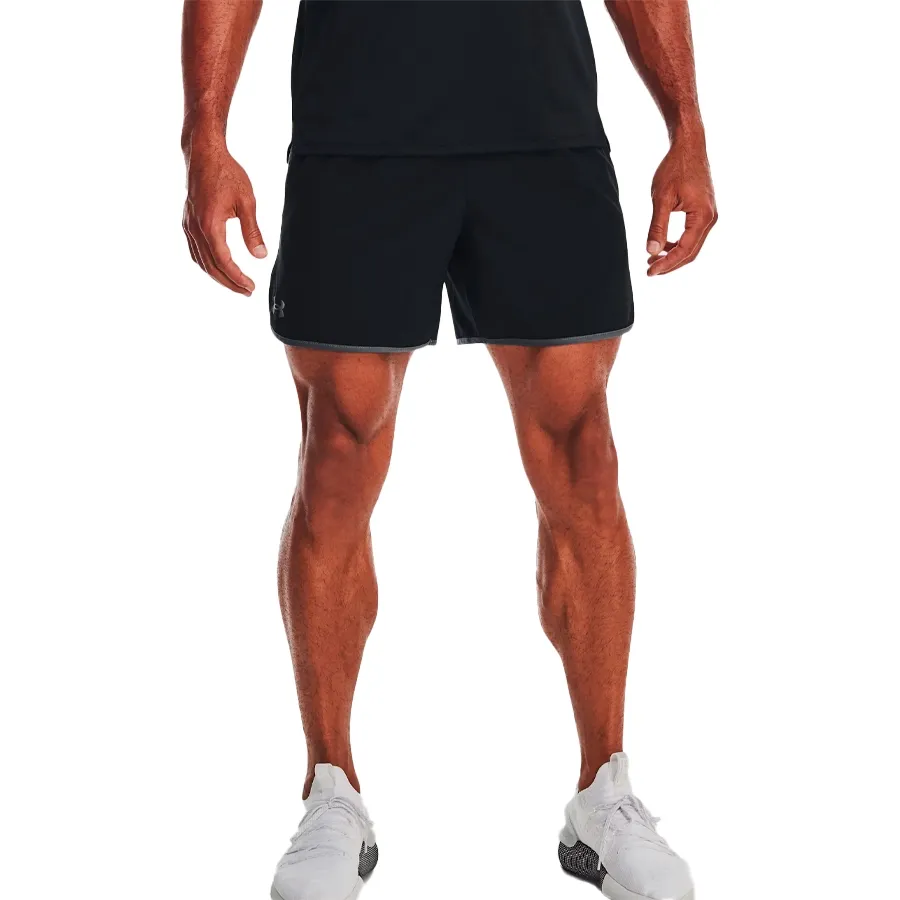 Imagen 2 de 6 de Shorts Under Armour Hiit Woven 6"-NEGRO