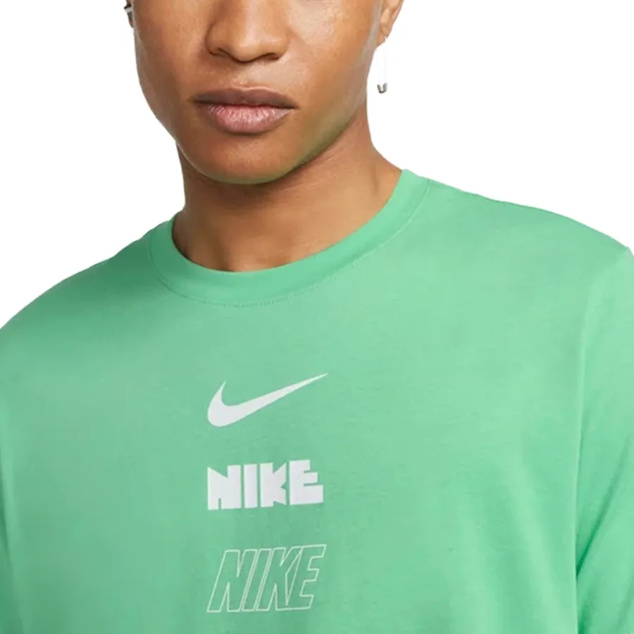 Imagen 2 de 4 de Remera Nike Sportswear-VERDE