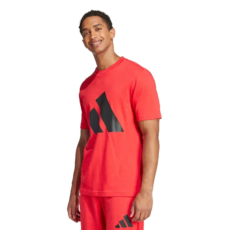 Imagen 1 de 5 de Remera adidas Essentials Big Logo-ROJO/NEGRO