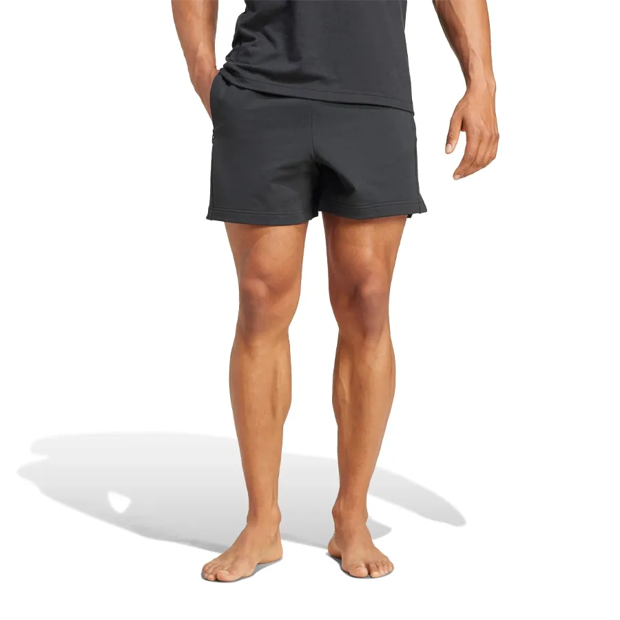 Imagen 0 de 5 de Shorts adidas Yoga Designed For Training-NEGRO