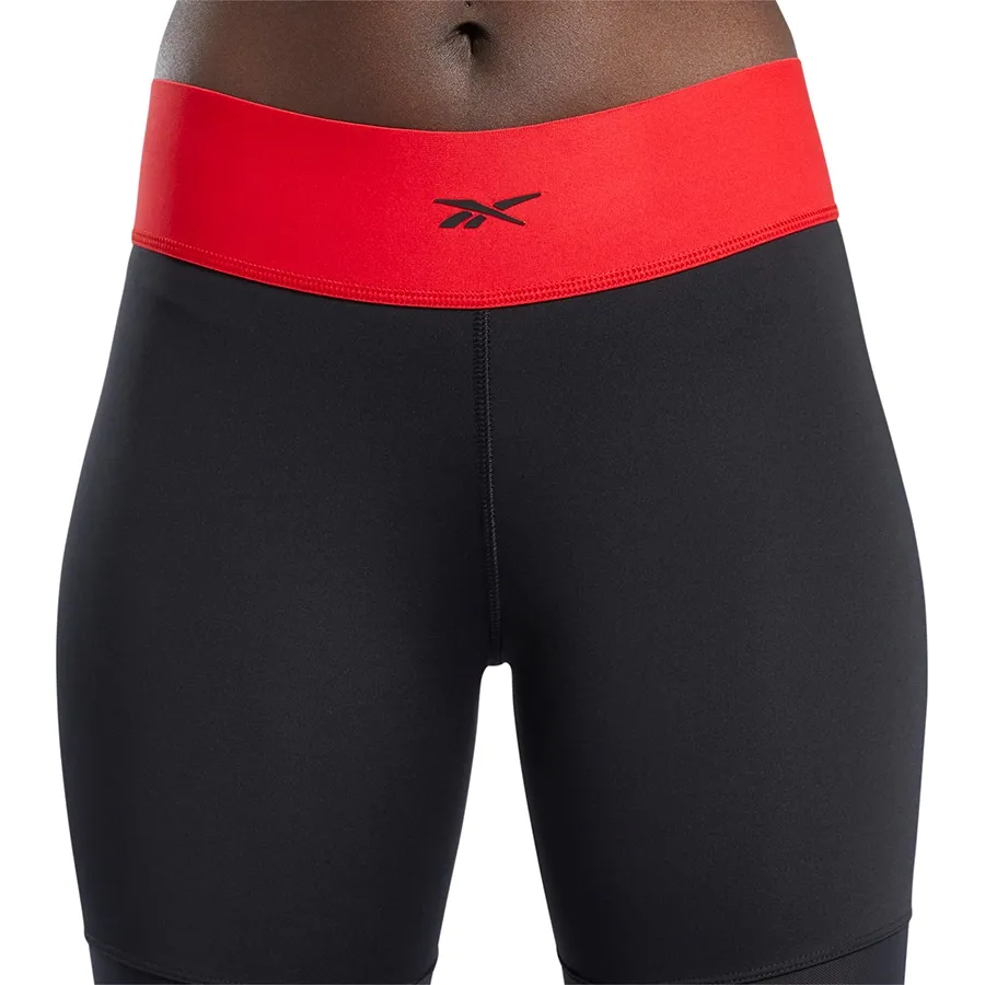 Imagen 3 de 4 de Calza Reebok Cardi B 7/8-NEGRO/ROJO