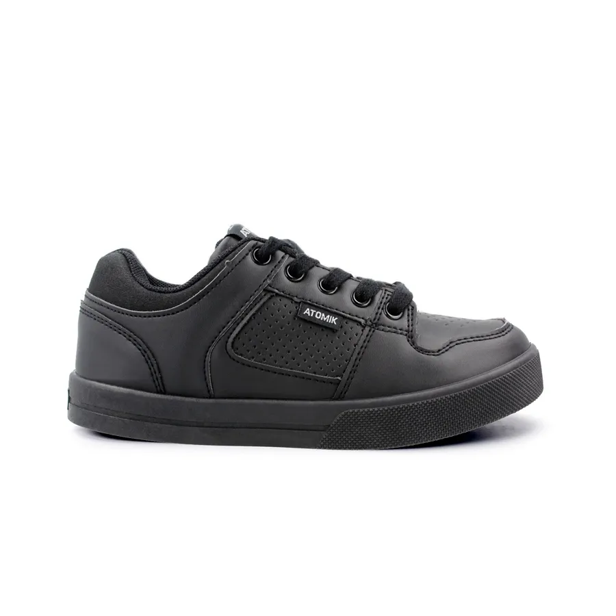 Imagen 0 de 2 de Zapatillas Atomik Yale 23-NEGRO
