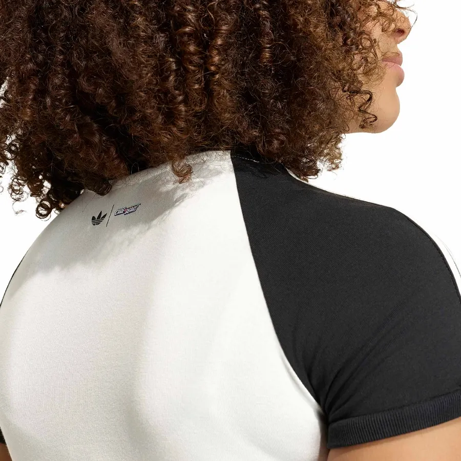 Imagen 4 de 5 de Remera adidas originals Care Bears Slim Cali-BLANCO/NEGRO