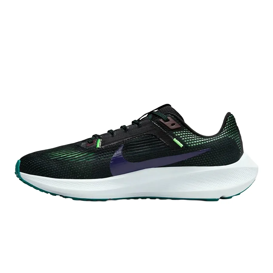 Imagen 2 de 7 de Zapatillas Nike Pegasus 40-NEGRO/VERDE