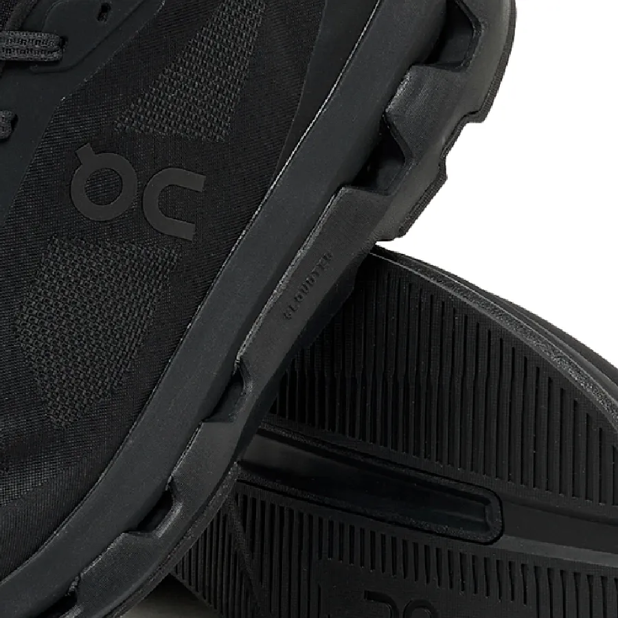 Imagen 3 de 5 de Zapatillas On Cloudzone-NEGRO