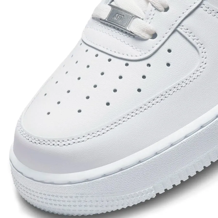 Imagen 7 de 9 de Zapatillas Nike Air Force 1 '07-BLANCO