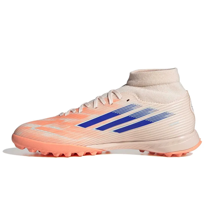 Imagen 2 de 7 de Botines adidas F50 Sparkfusion League Tf-NUDE/CORAL/AZUL