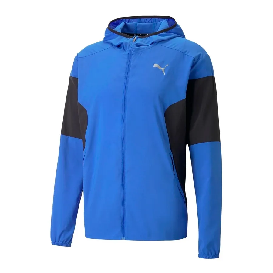 Imagen 0 de 4 de Campera Puma Run Lightweight-AZUL FRANCIA/NEGRO