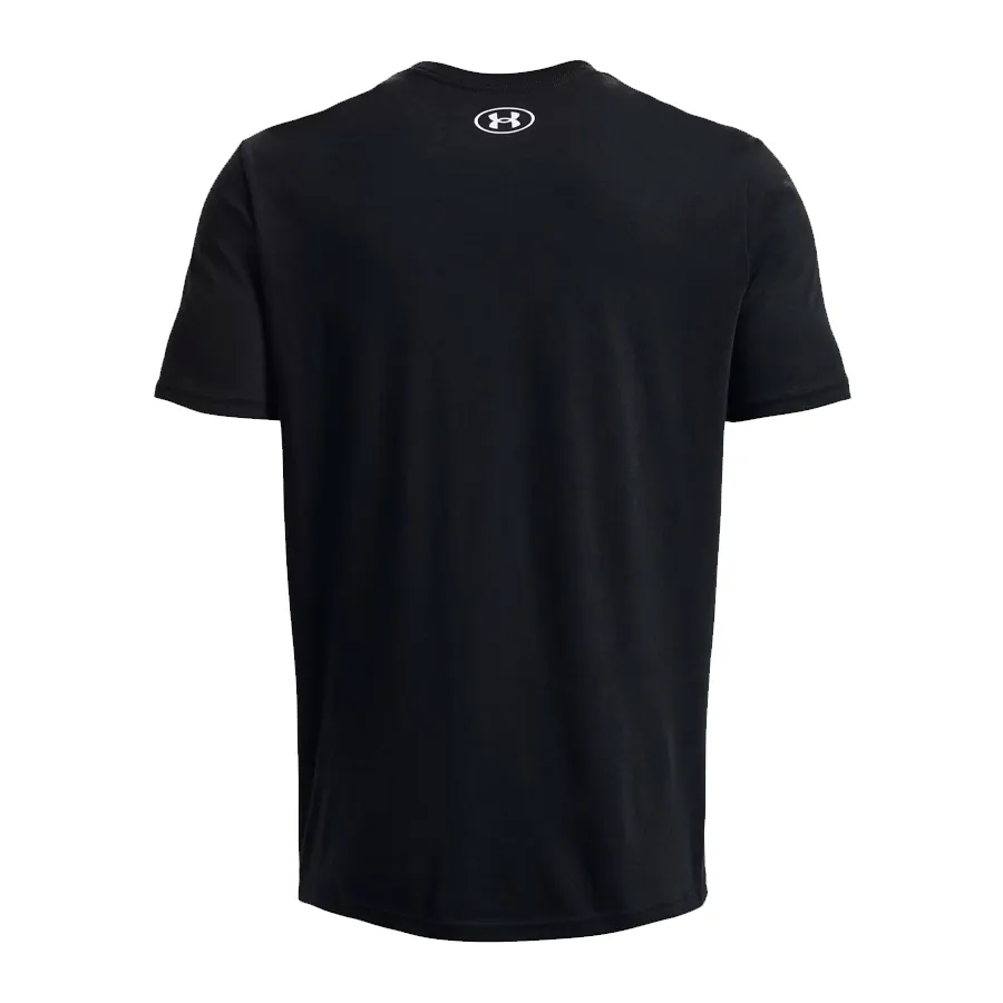 Imagen 1 de 6 de Remera Under Armour Camo Chest Stripe-NEGRO/GRIS