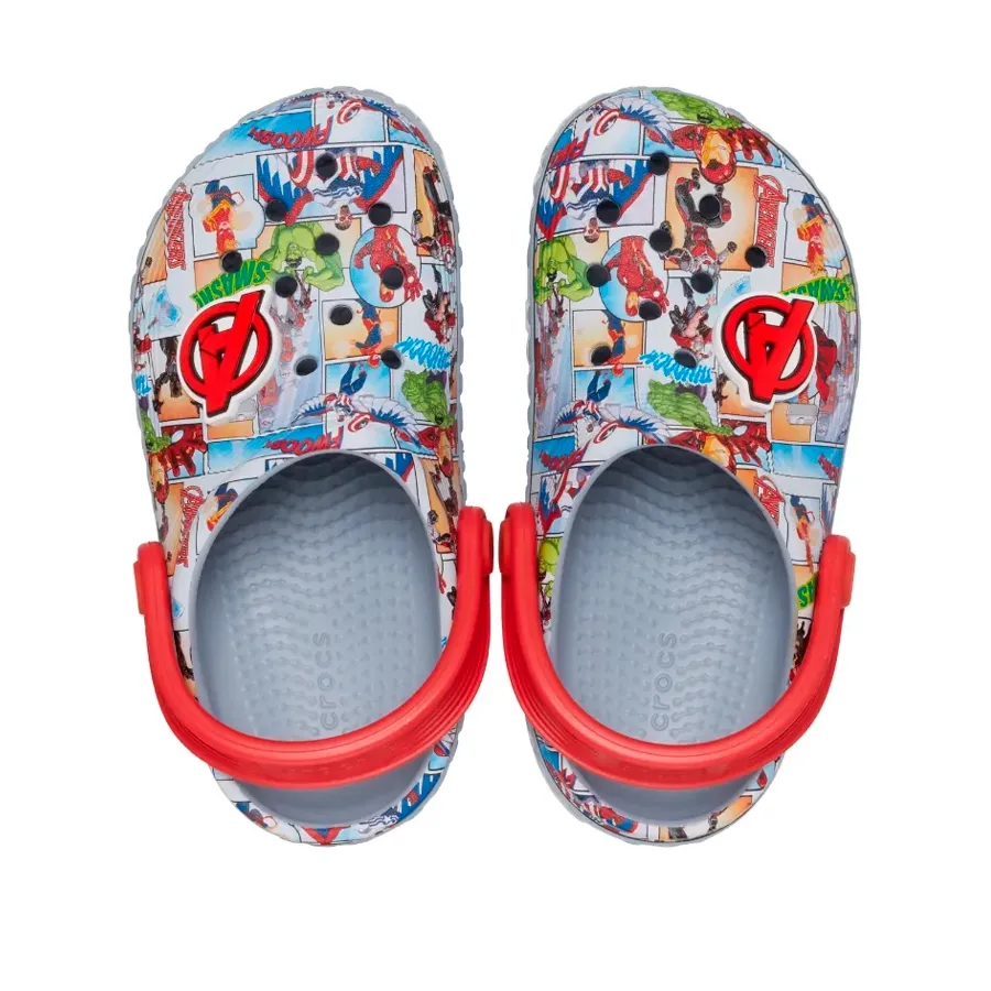 Imagen 4 de 7 de Sandalias Crocs Avengers Off Court-GRIS/ROJO