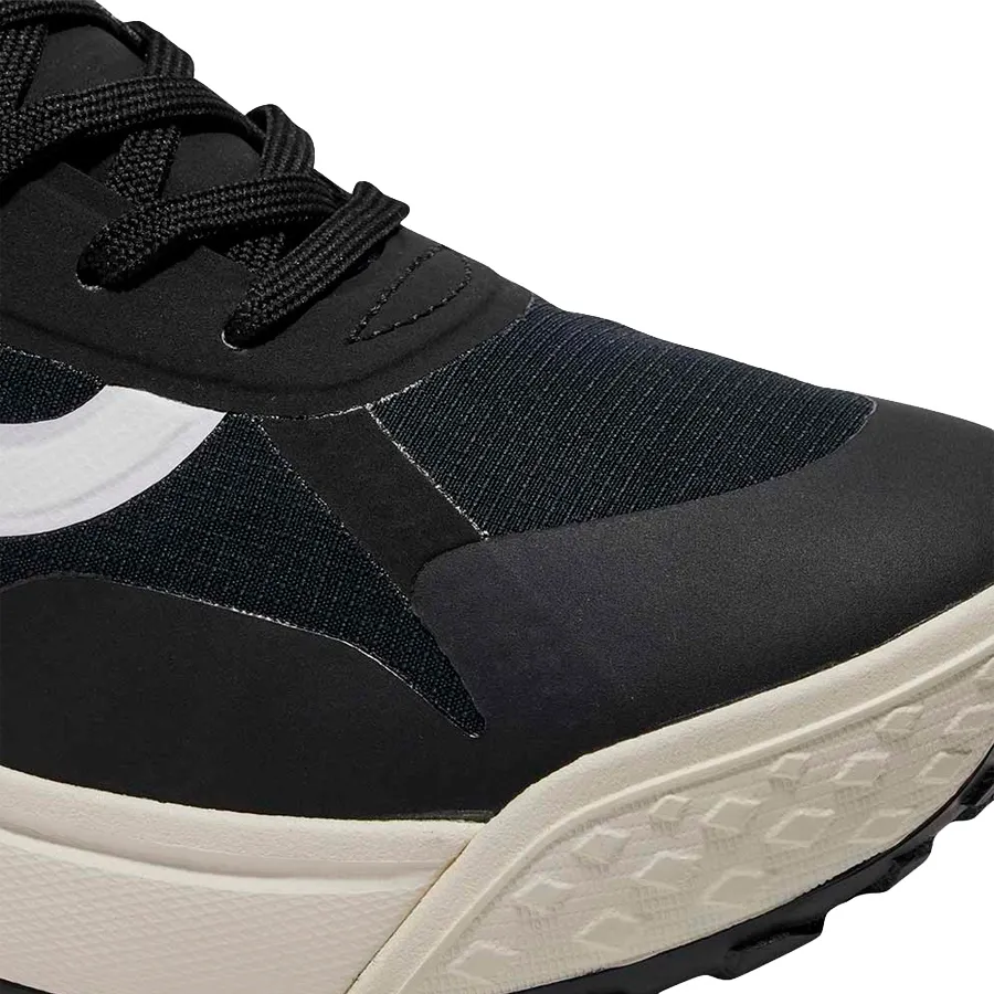 Imagen 4 de 5 de Zapatillas Vans U Mte Crosspath-NEGRO/BLANCO
