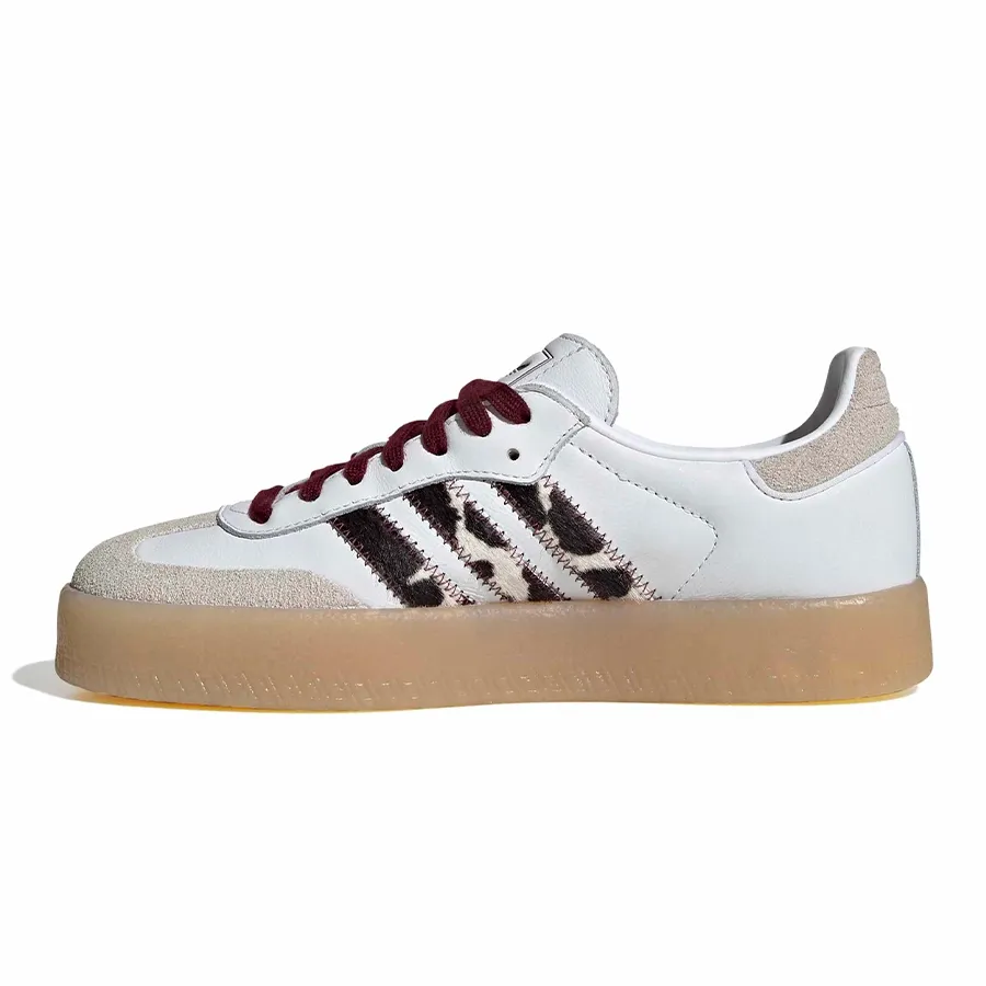 Imagen 2 de 7 de Zapatillas adidas originals Sambae-BLANCO/BORDO