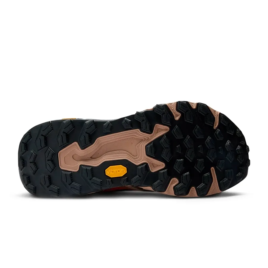 Imagen 3 de 5 de Zapatillas New Balance Fresh Foam X Hierro v9-ARENA/ROJO/BEIGE