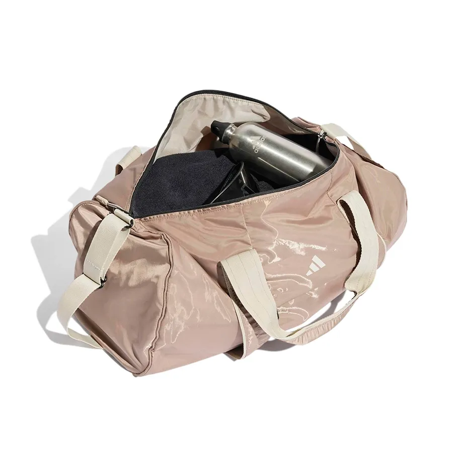 Imagen 2 de 5 de Bolso adidas Yoga Duffel-BEIGE