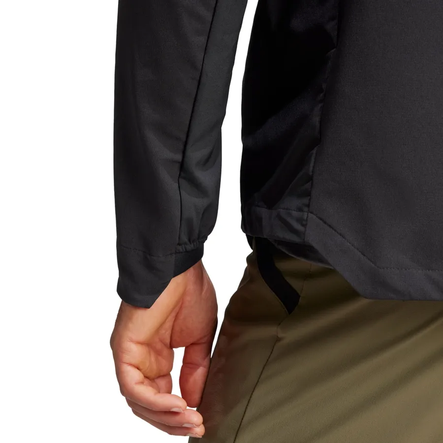 Imagen 2 de 4 de Campera adidas Terrex Multi Softshell-NEGRO