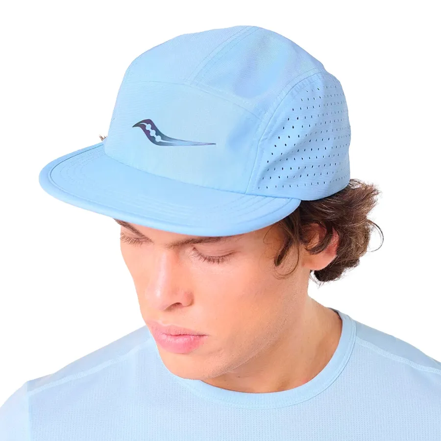 Imagen 0 de 5 de Gorra Saucony Fast and Light-CELESTE