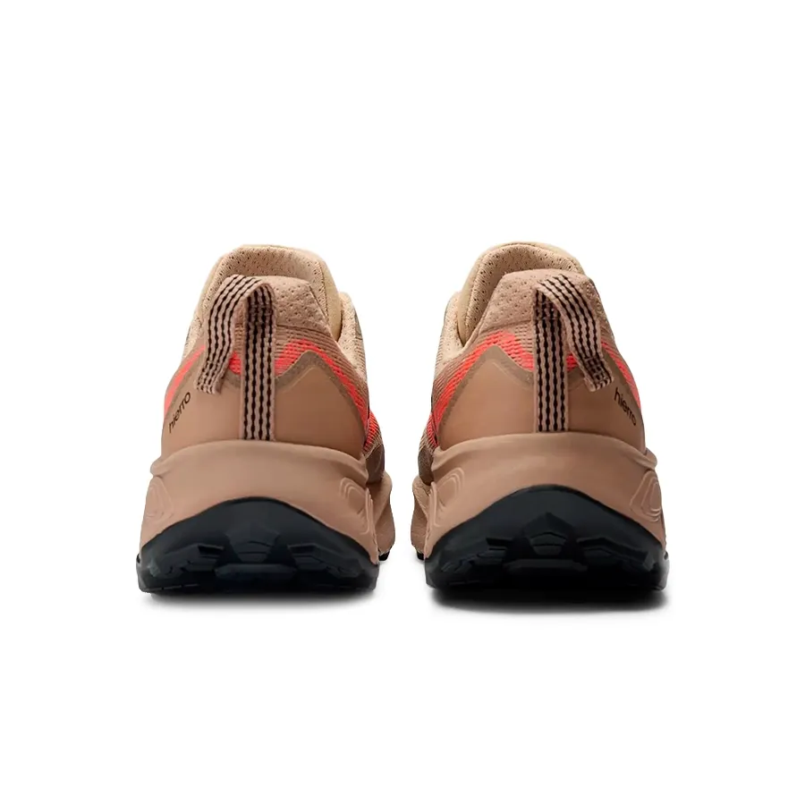 Imagen 4 de 5 de Zapatillas New Balance Fresh Foam X Hierro v9-ARENA/ROJO/BEIGE