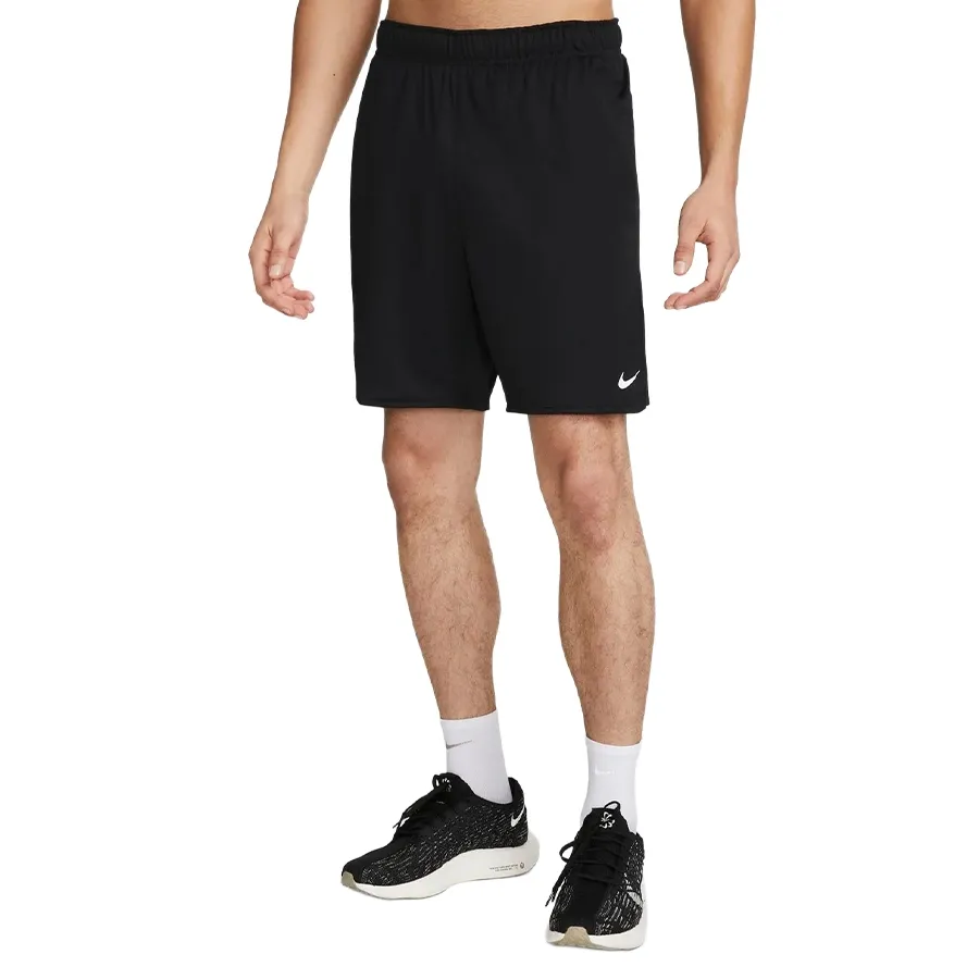 Imagen 0 de 5 de Shorts Nike Totality Knit-NEGRO