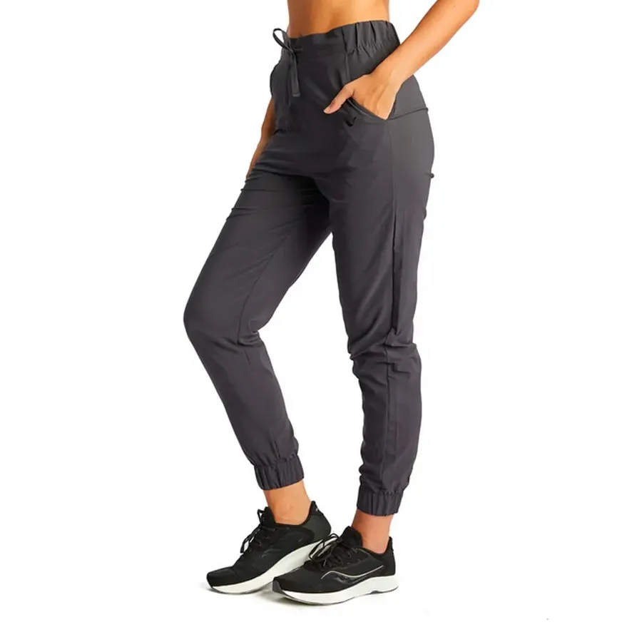 Imagen 1 de 3 de Pantalón Reves Kymi-GRIS