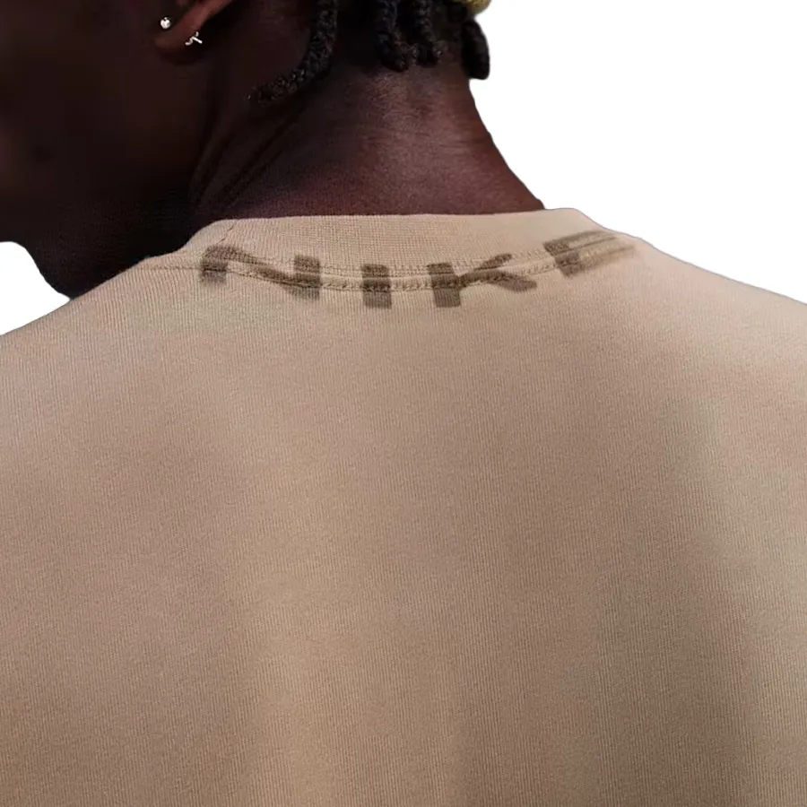 Imagen 3 de 4 de Remera Nike Nsw Collar Print-KAKI
