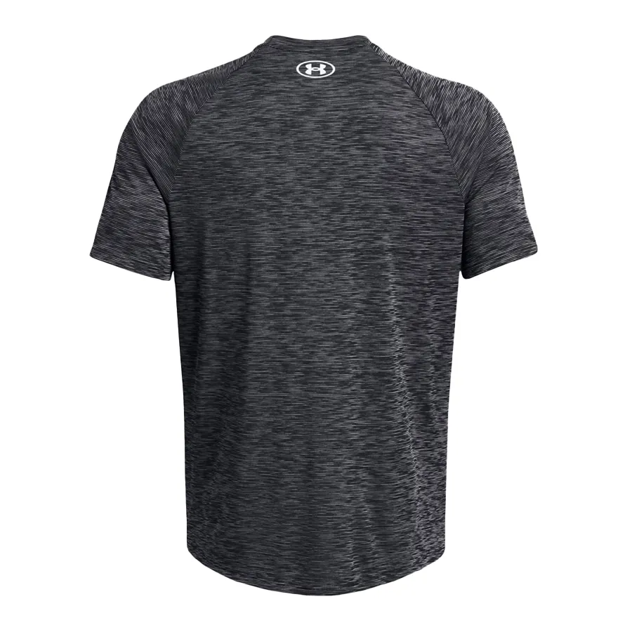Imagen 3 de 5 de Remera Under Armour Tech Textured-GRIS