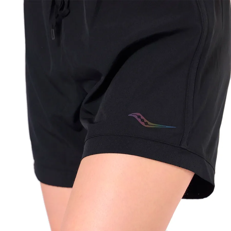 Imagen 2 de 4 de Shorts Saucony Outpace 5"-NEGRO