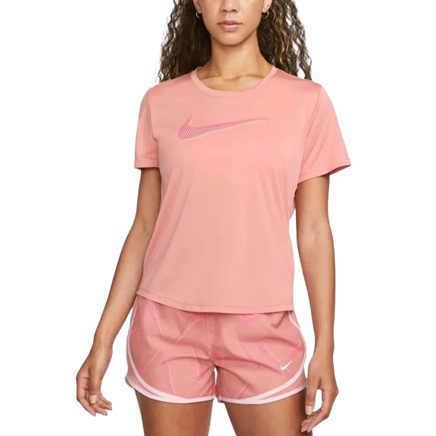 Imagen 0 de 4 de Remera Nike Swoosh-ROSA