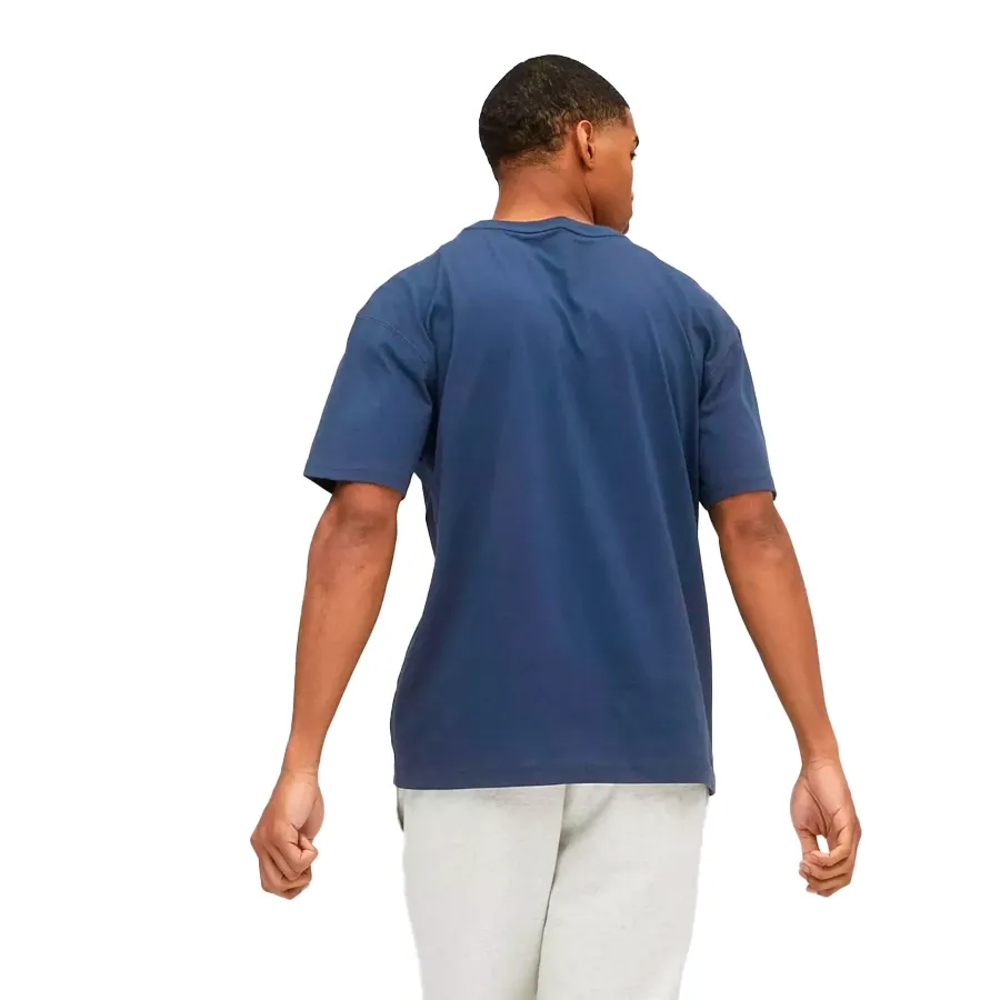 Imagen 1 de 2 de Remera New Balance Essentials Embri-AZUL