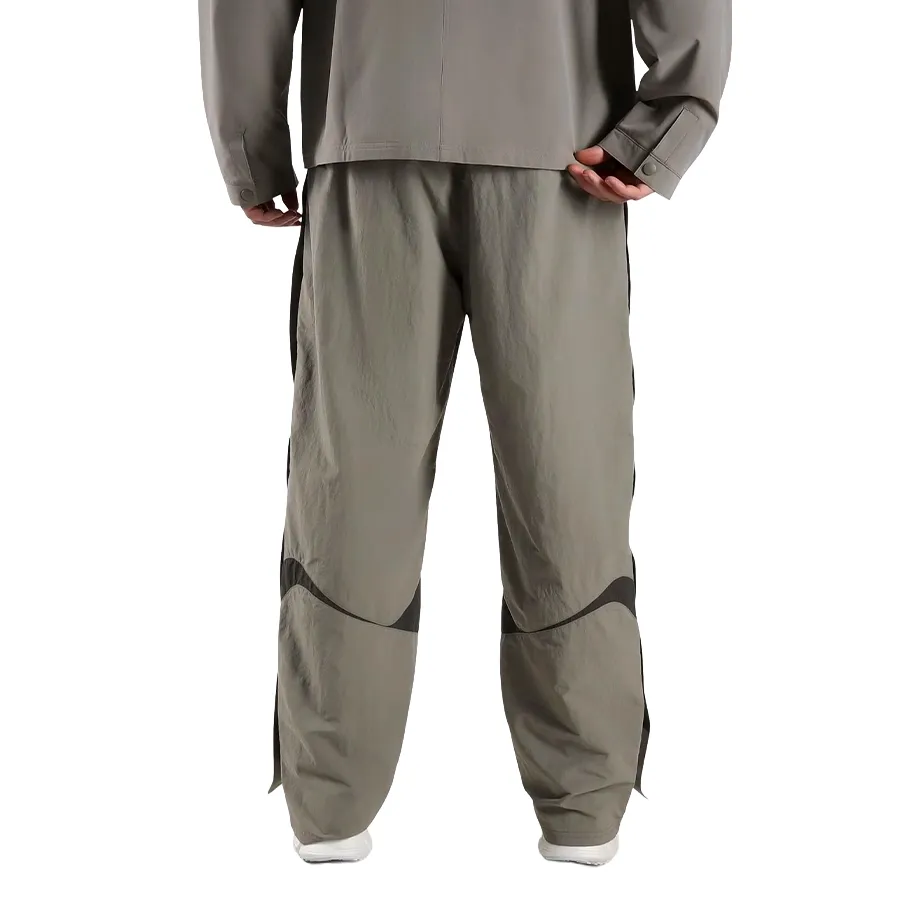 Imagen 2 de 4 de Pantalón Reebok Snap-GRIS