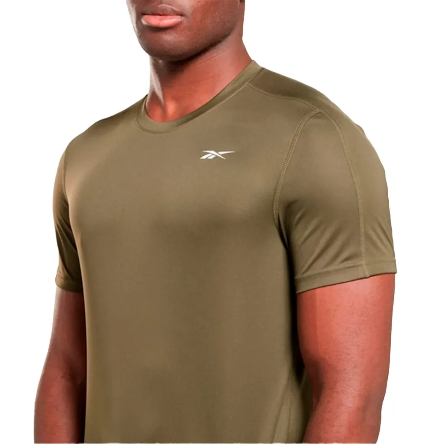 Imagen 3 de 4 de Remera Reebok Tech-VERDE MILITAR